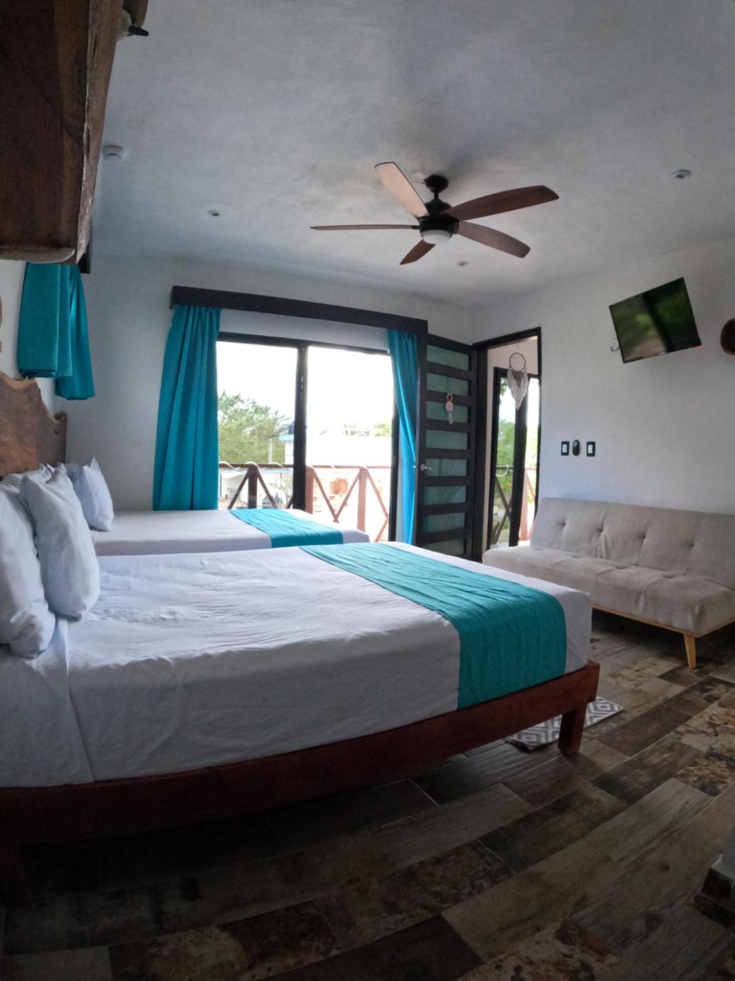 Hotel Y Beach Club Casa Mia Xulha -Bacalar Xul-Ha Exterior photo
